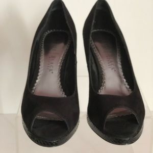 Black Suede Ladies Pumps White House/Black Market